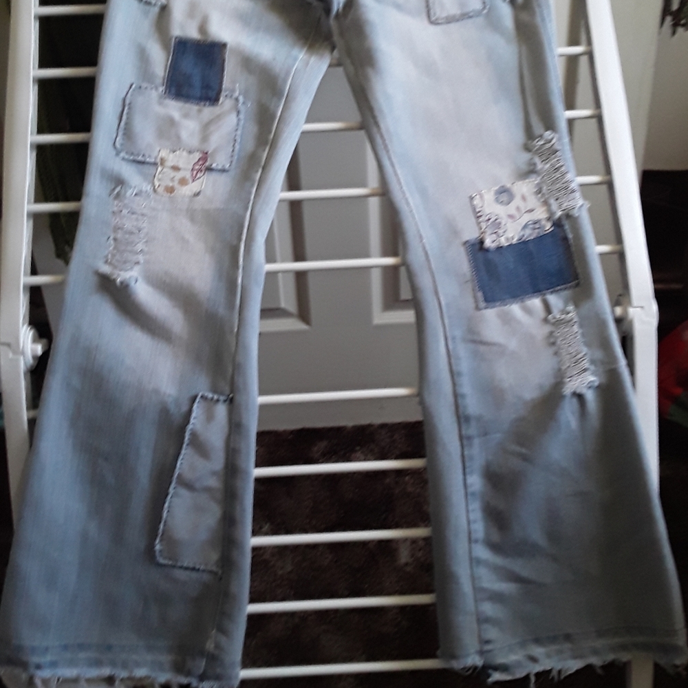 Bellbottom jeans